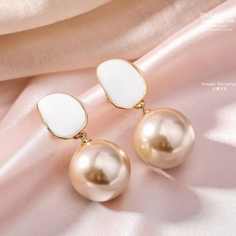 Red Simulated Pearl Earrings G