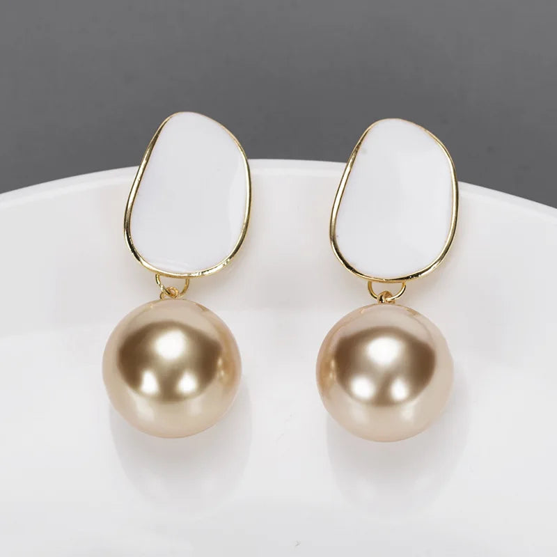 Red Simulated Pearl Earrings G