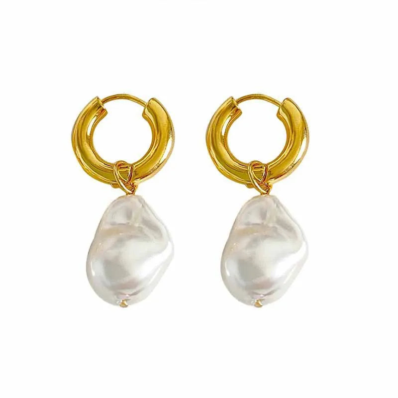 Retro High-end Asymmetrical Pearl Earrings