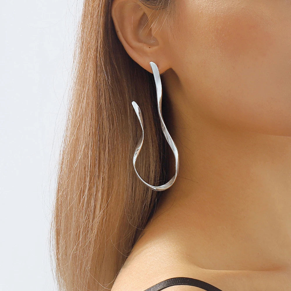 Minimalist Asymmetric Twisted Personalized Accessories SISIGLAM